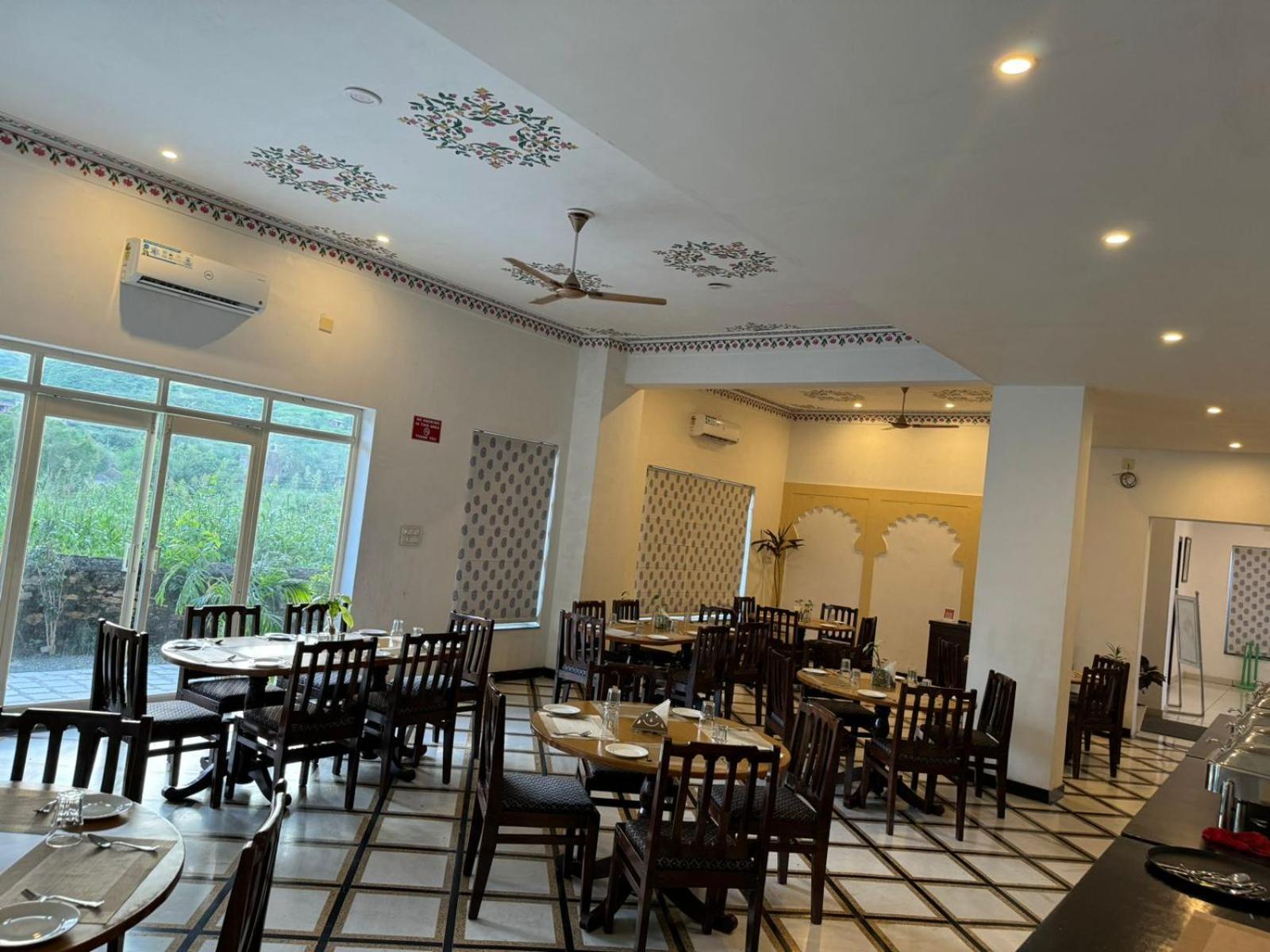 Jag Aravali Resort Udaipur By Naina Staycation - Best For Corporate Events - Family Resort - Swimming Pool - Gardens Eksteriør billede