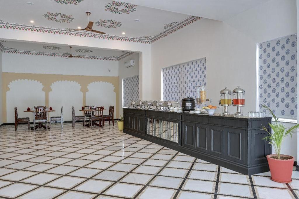 Jag Aravali Resort Udaipur By Naina Staycation - Best For Corporate Events - Family Resort - Swimming Pool - Gardens Eksteriør billede